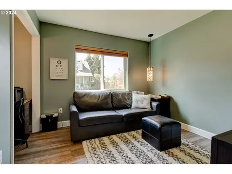 1701 Nw Woodland Drive Mcminnville OR 97128