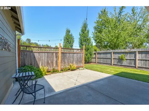 1701 Nw Woodland Drive Mcminnville OR 97128