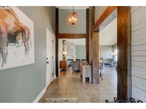 1701 Nw Woodland Drive Mcminnville OR 97128
