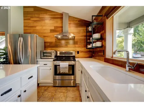 1701 Nw Woodland Drive Mcminnville OR 97128