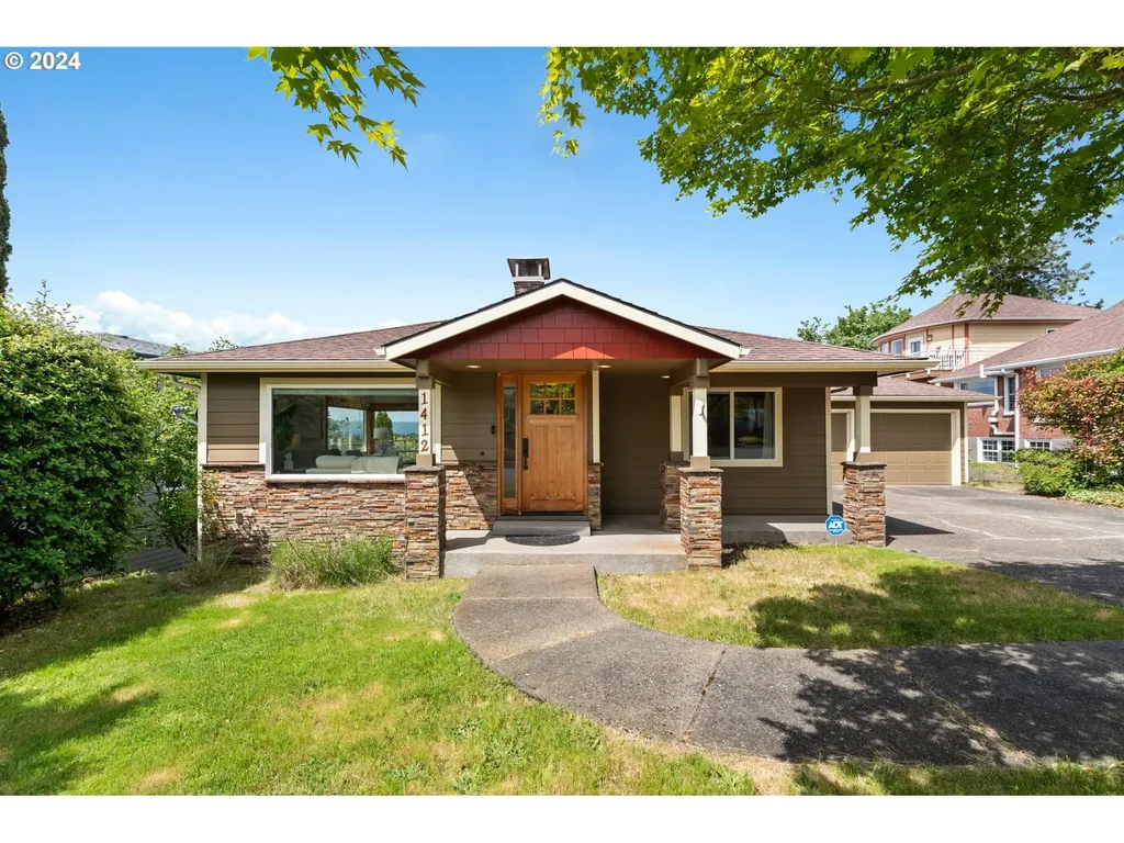 1412 Grand Place Vancouver WA 98661