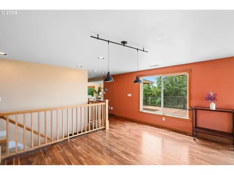 1412 Grand Place Vancouver WA 98661