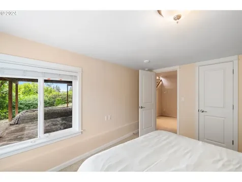 1412 Grand Place Vancouver WA 98661