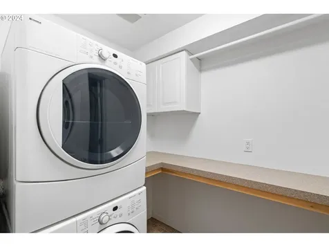 1412 Grand Place Vancouver WA 98661