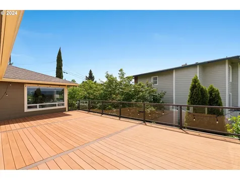 1412 Grand Place Vancouver WA 98661