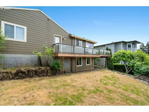 1412 Grand Place Vancouver WA 98661
