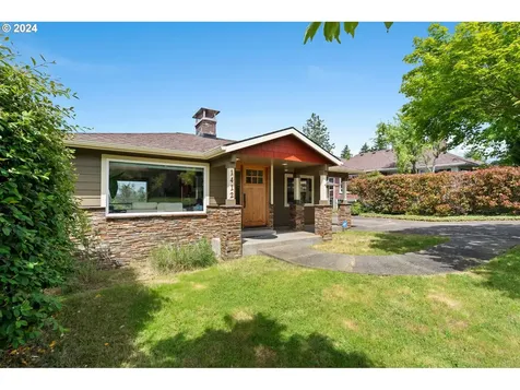 1412 Grand Place Vancouver WA 98661