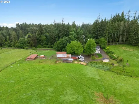 2702 Nw 369th Street La Center WA 98629
