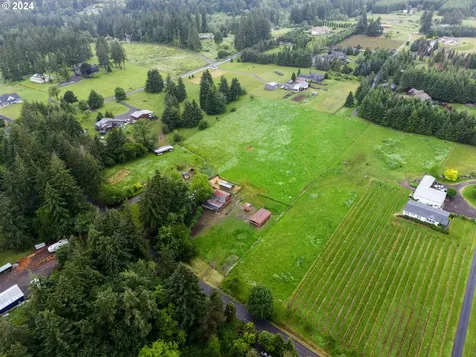 2702 Nw 369th Street La Center WA 98629