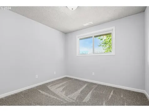 3021 Spruce Avenue Woodland WA 98674