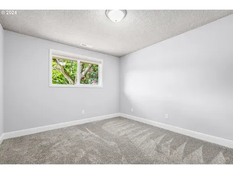 3021 Spruce Avenue Woodland WA 98674