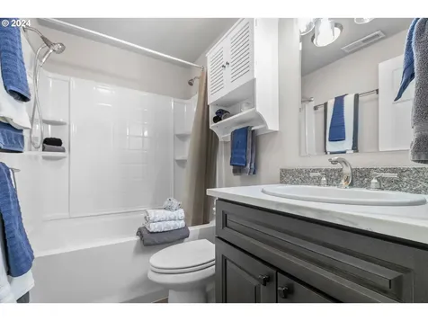3021 Spruce Avenue Woodland WA 98674