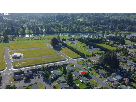 3021 Spruce Avenue Woodland WA 98674