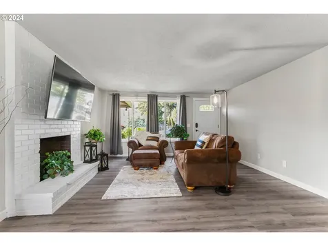 3021 Spruce Avenue Woodland WA 98674