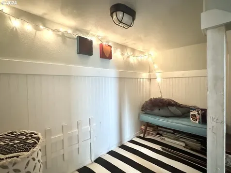 4616 Se Lone Oak Street Hillsboro OR 97123