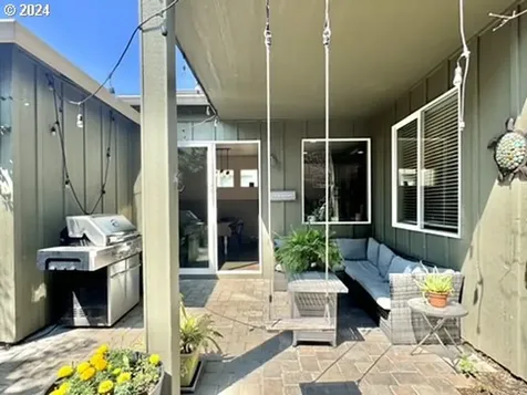 4616 Se Lone Oak Street Hillsboro OR 97123