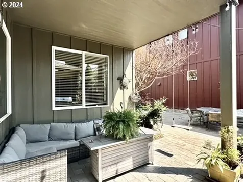 4616 Se Lone Oak Street Hillsboro OR 97123