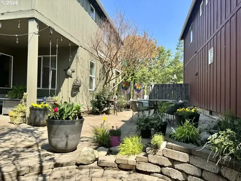 4616 Se Lone Oak Street Hillsboro OR 97123