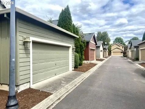 4616 Se Lone Oak Street Hillsboro OR 97123