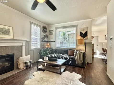 4616 Se Lone Oak Street Hillsboro OR 97123