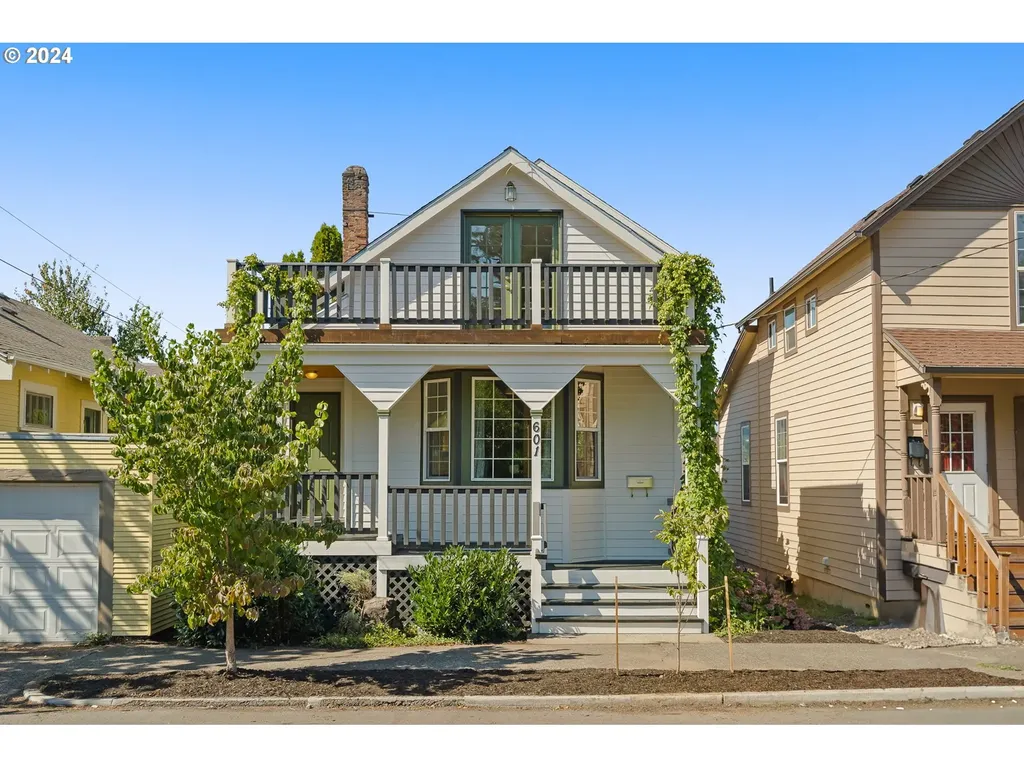 601 Jq Adams Street Oregon City OR 97045
