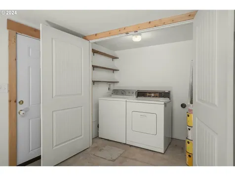 601 Jq Adams Street Oregon City OR 97045