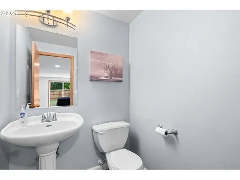 2819 NE Delancey Court Vancouver WA 98682