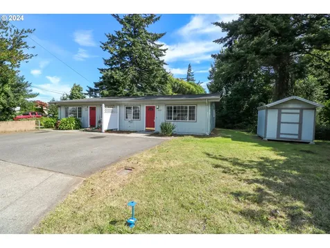3629/3631 Sheridan Avenue North Bend OR 97459