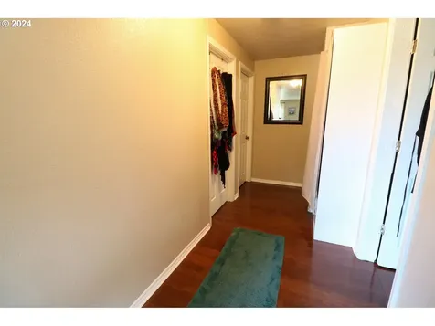 3629/3631 Sheridan Avenue North Bend OR 97459