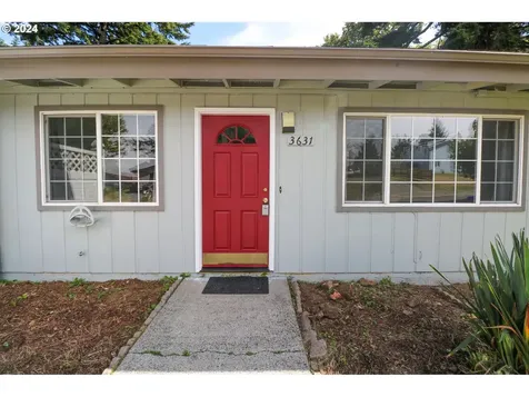 3629/3631 Sheridan Avenue North Bend OR 97459