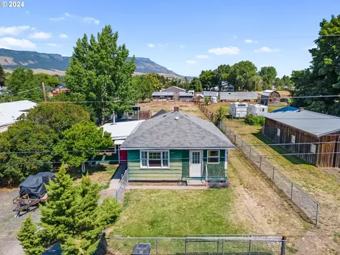 2307 Michaelson Lane La Grande OR 97850