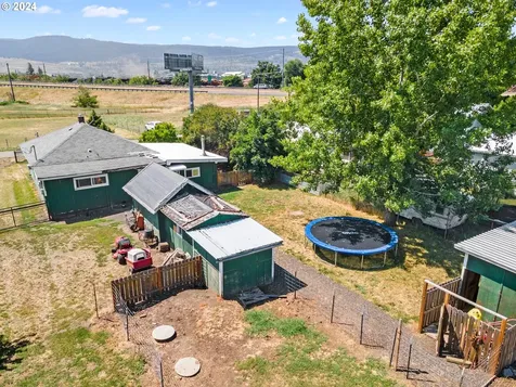 2307 Michaelson Lane La Grande OR 97850