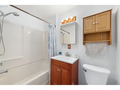 2307 Michaelson Lane La Grande OR 97850