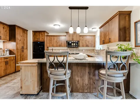 5328 Loveland Court Florence OR 97439