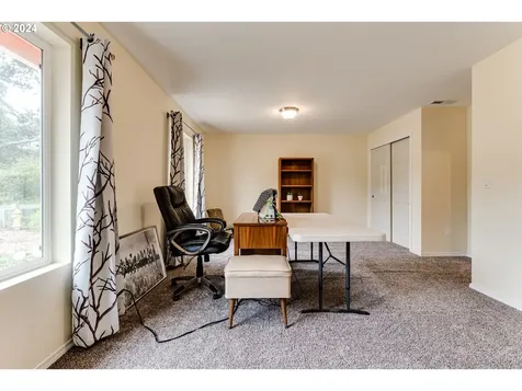 5328 Loveland Court Florence OR 97439
