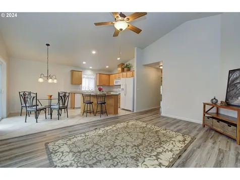 2120 N Q Street Washougal WA 98671