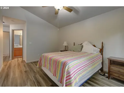 2120 N Q Street Washougal WA 98671