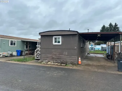 820 Nw Wade Street Estacada OR 97023
