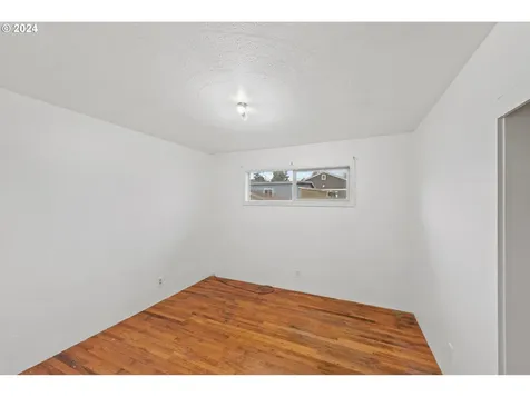960 Maryland Avenue Coos Bay OR 97420
