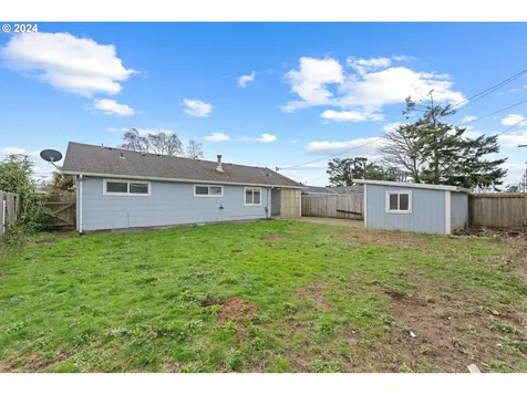 960 Maryland Avenue Coos Bay OR 97420