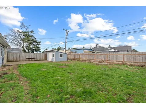 960 Maryland Avenue Coos Bay OR 97420
