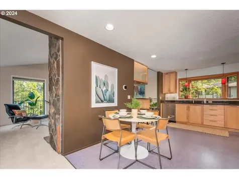 5206 Sw Baird Street Portland OR 97219