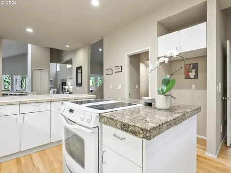 9220 Sw 175th Avenue Beaverton OR 97007