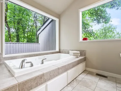9220 Sw 175th Avenue Beaverton OR 97007