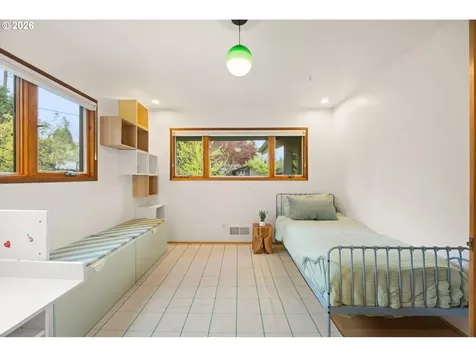 2785 SW 99th Avenue Portland OR 97225