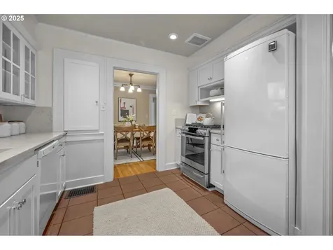 7339 SE 31st Avenue Portland OR 97202