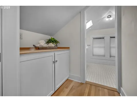 7339 SE 31st Avenue Portland OR 97202
