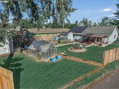 158 Barker Avenue Oregon City OR 97045