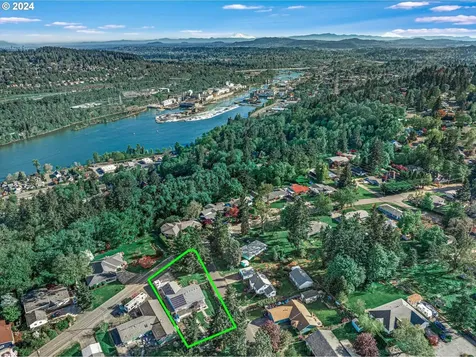 158 Barker Avenue Oregon City OR 97045