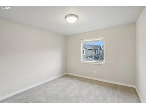 5219 SE Thornapple Street Hillsboro OR 97123